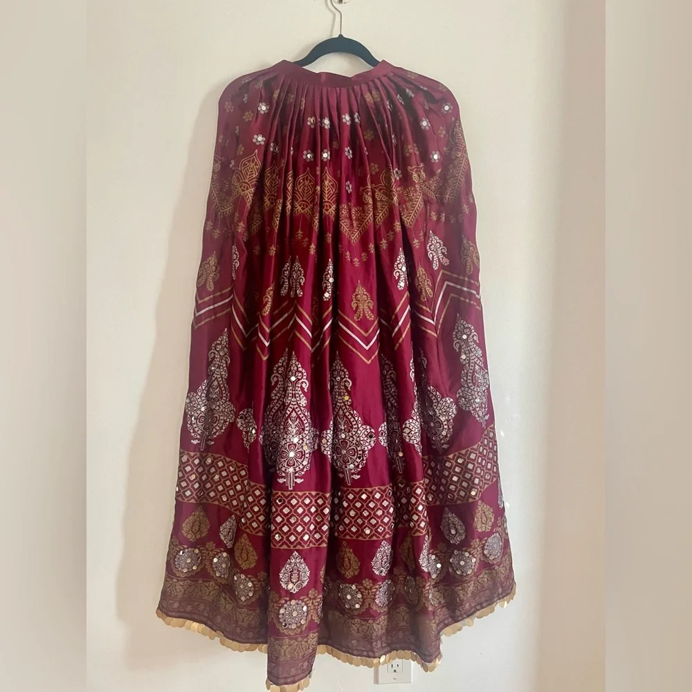 ZAHRA AHMED Silk Lehenga, Choli and Duppatta - Picture 5 of 15